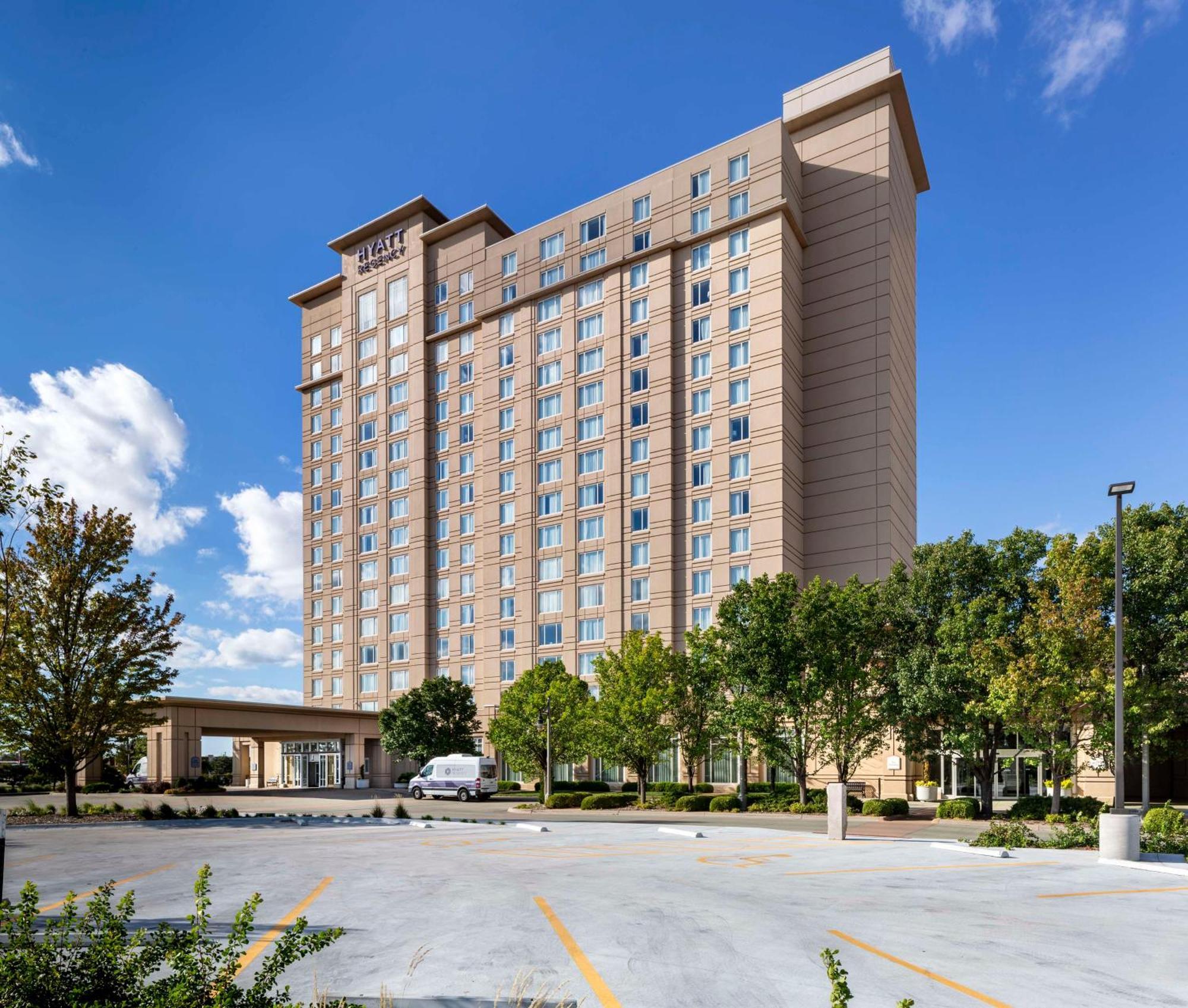 Hyatt Regency Wichita Hotel Exterior photo